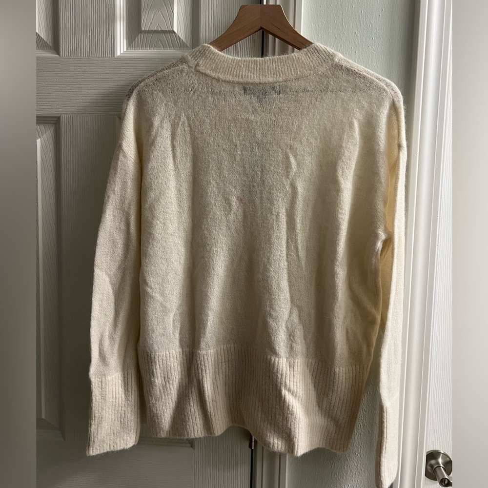 NWT Banana Republic Cream Alpaca Sweater - Picture 3 of 4